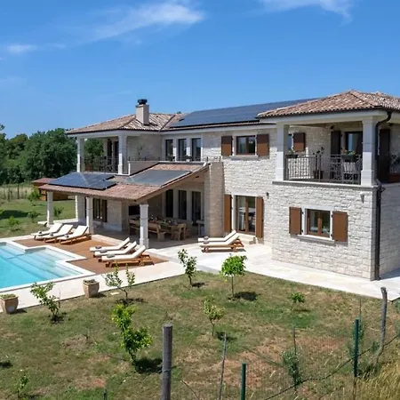 Campagna By Penzion Galižana