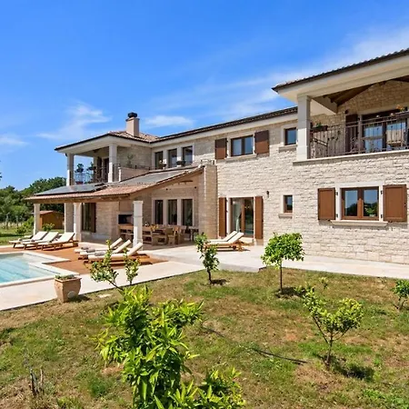 Campagna By 4* Galižana