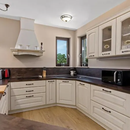 Campagna By Galižana