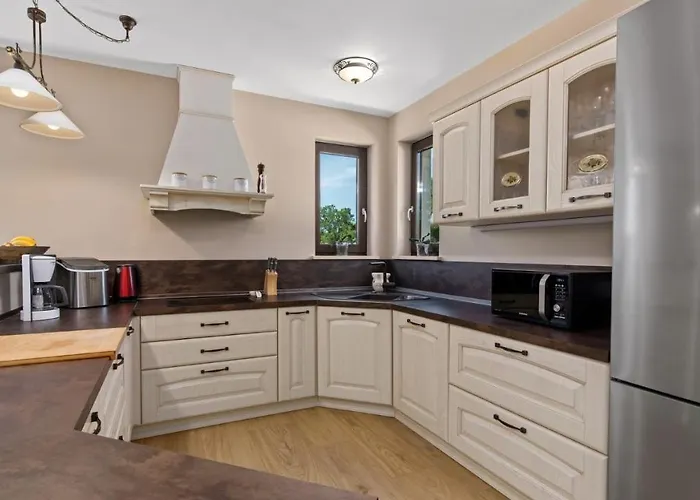 Campagna By Galižana