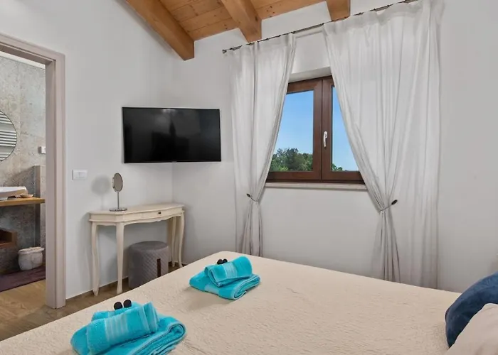 Campagna By Galižana